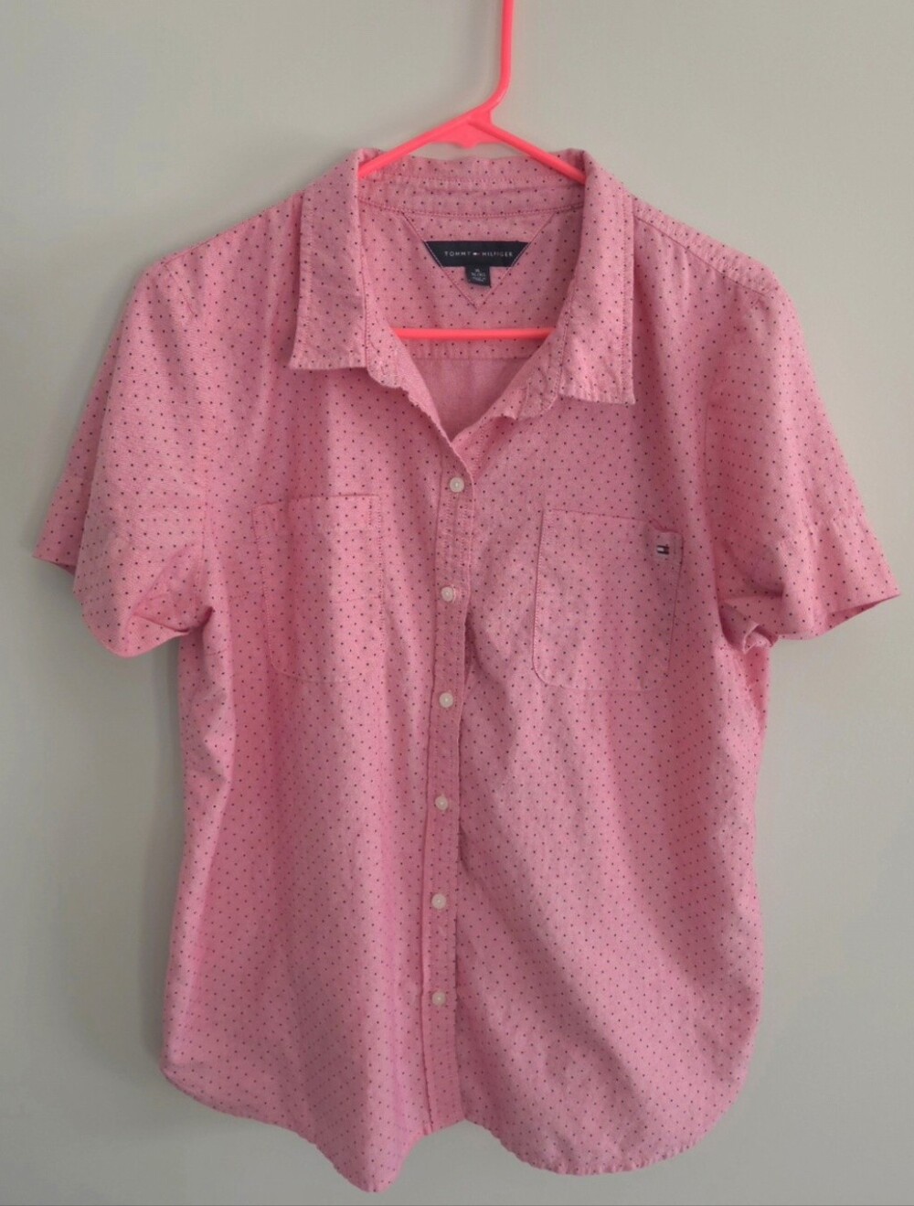 Mens Tommy Hilfiger Pink Short-Sleeve Dot-Print Button-Down Shirt. Size XL. #SW